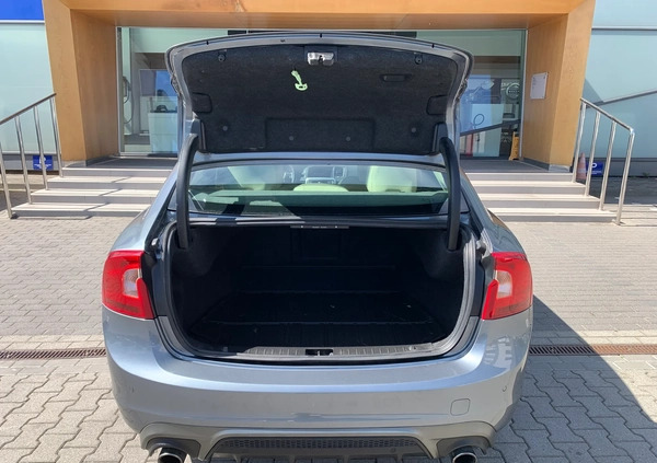 Volvo S60 cena 78900 przebieg: 66710, rok produkcji 2017 z Lubsko małe 277